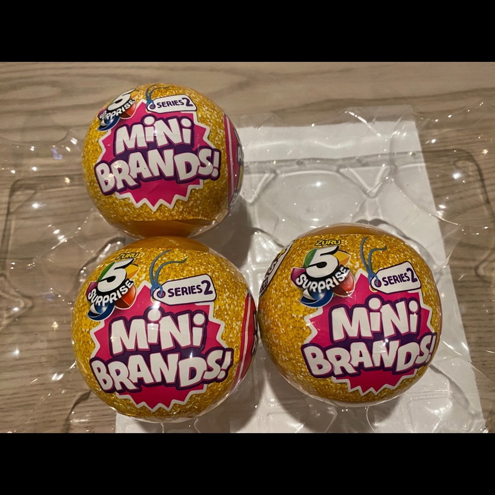 5 Surprise Mini Brands series 2